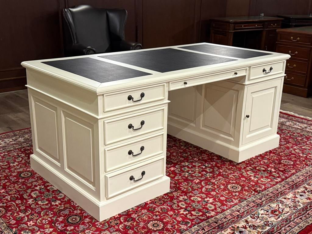 Klassiek Engels bureau (partnerdesk) #639, Huis en Inrichting, Bureaus, Ophalen of Verzenden, Zo goed als nieuw