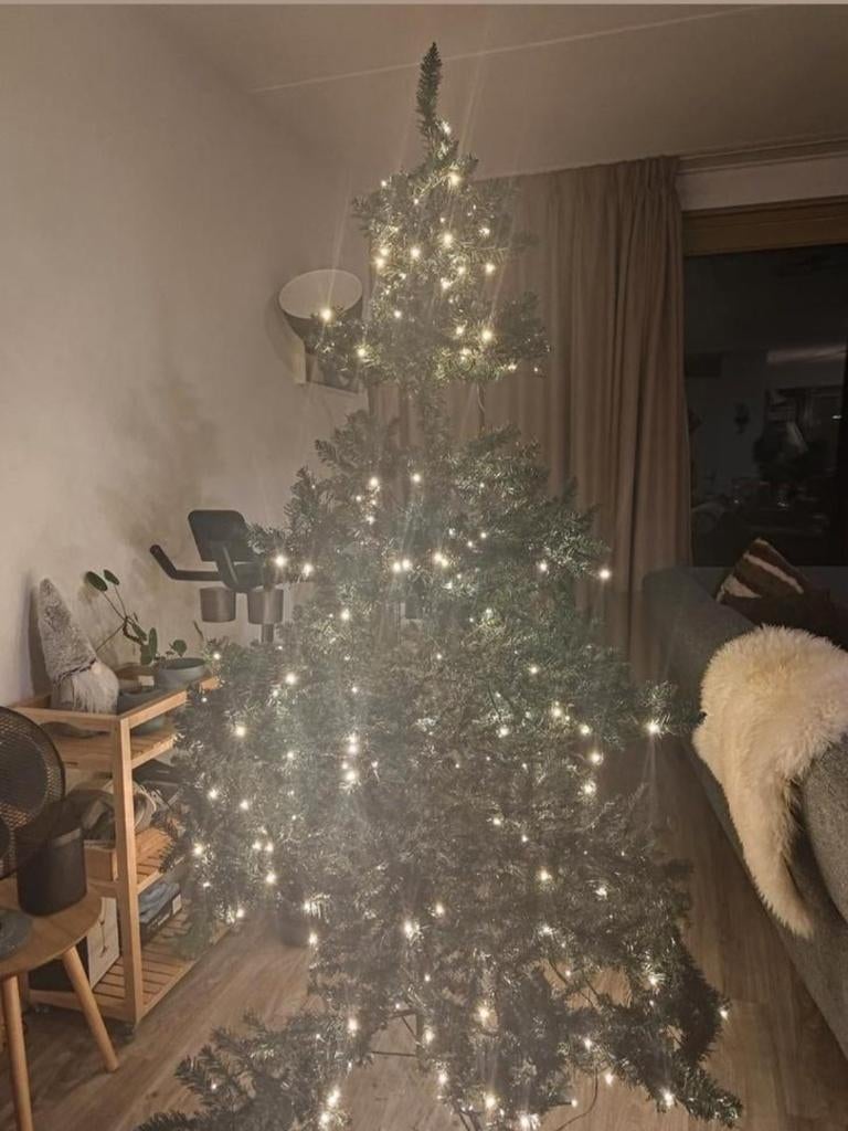 Kerstboom met licht (210cm)/Christmas tree with light, Ophalen, Zo goed als nieuw
