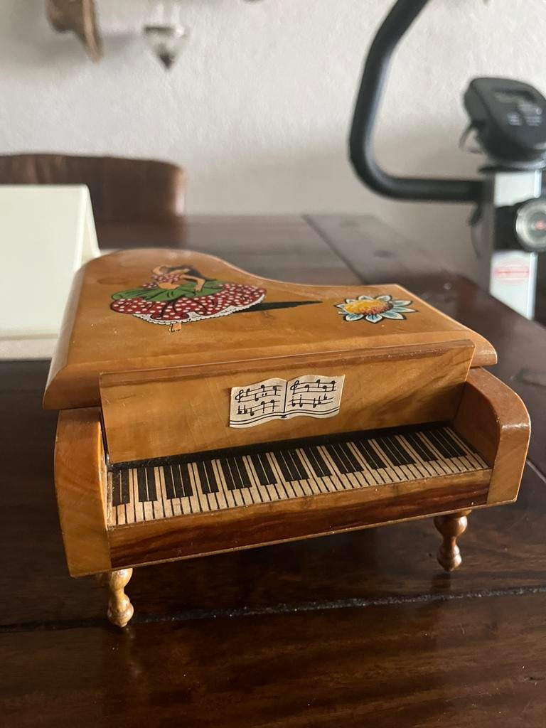 Mooie oude muziekdoos ., Ophalen of Verzenden, Zo goed als nieuw, Overige typen