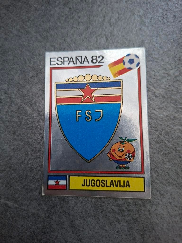 Panini sticker WK 82 Espana. Embleem Joegoslavië., Verzenden, Zo goed als nieuw, Sticker