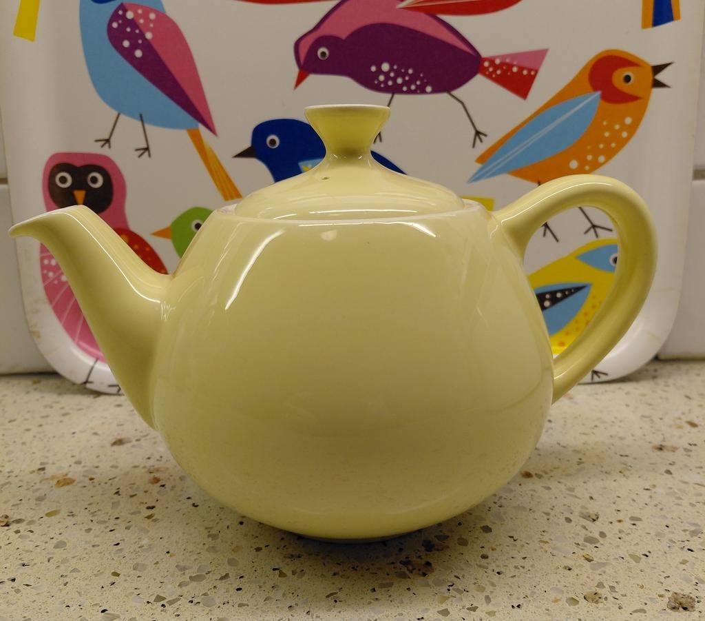 Pastel theepot model Riga Sphinx Regout, Ophalen of Verzenden