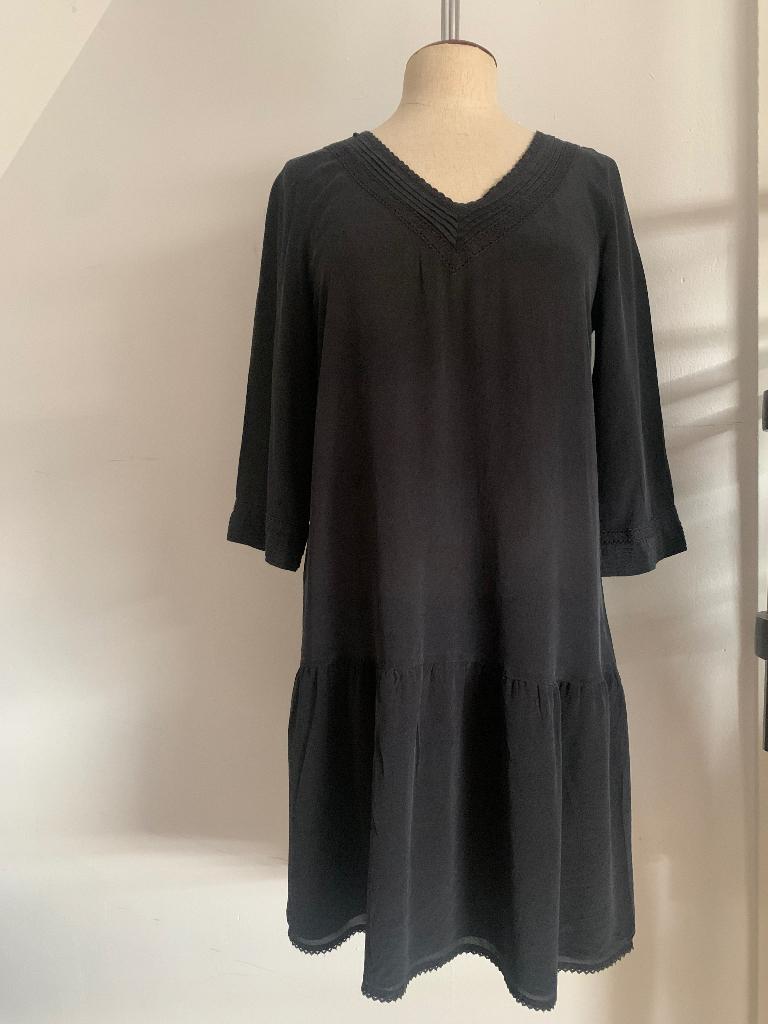 Twin-set Twinset jurk zijde grafiet grijs zwart M/38 - L/40, Maat 38/40 (M), Twinset, Verzenden, Zwart