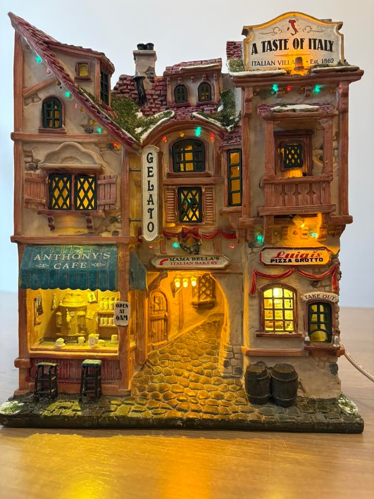 Lemax facade a taste of italy, Ophalen of Verzenden, Zo goed als nieuw