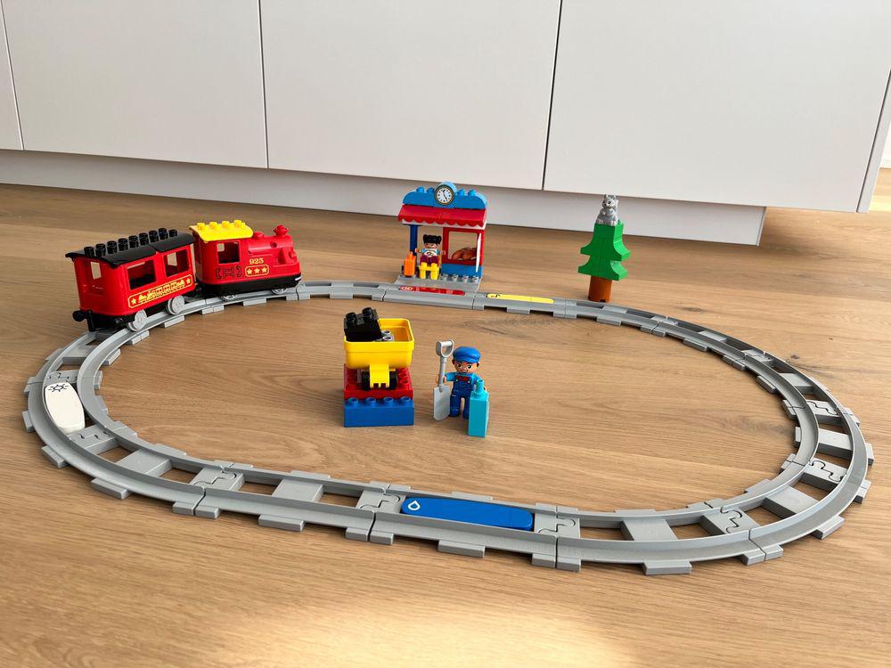 Duplo 10874 - Elektrische stoomtrein met rails en station, Inclusief minifiguren, Gebruikt, Ophalen of Verzenden, Duplo