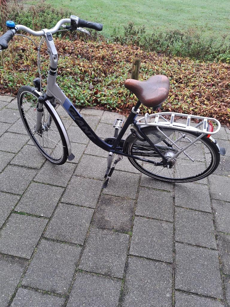 Giant damesfiets framemaat 53, Fietsen en Brommers, Fietsen | Dames | Damesfietsen, Ophalen, Gebruikt, Versnellingen, Giant