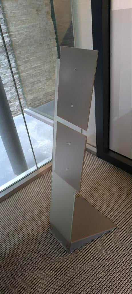 Brochurestandaard folderstandaard, Ophalen, Gelezen