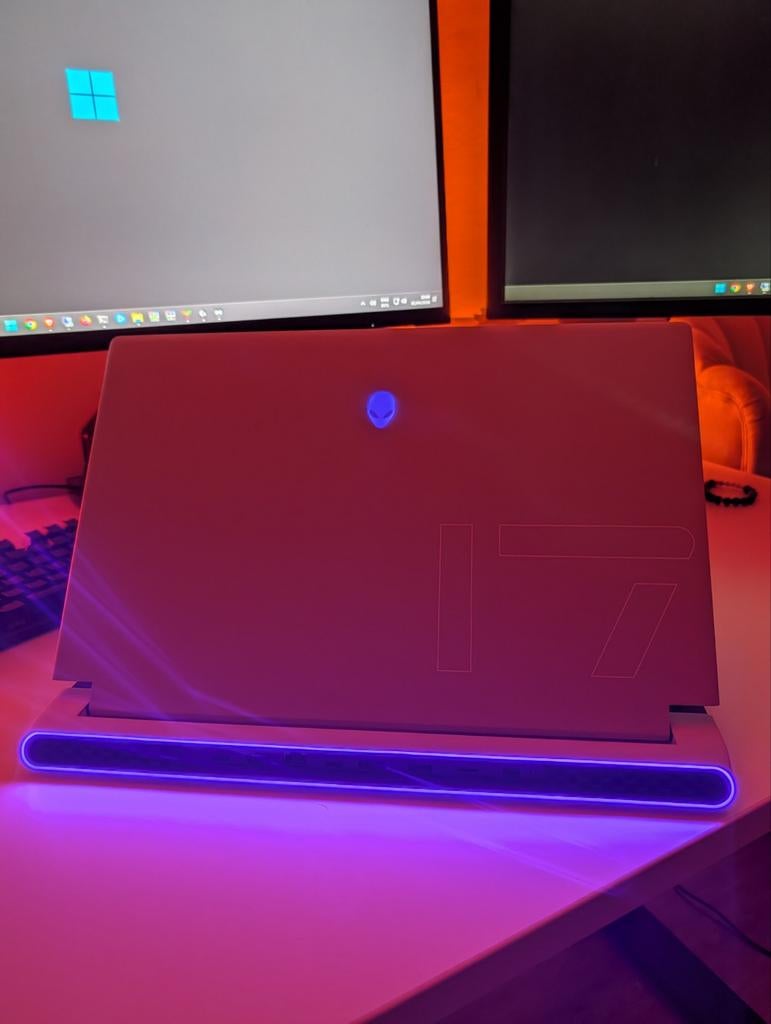 Alienware X17 R2 (specced out), 64 GB of meer, Met videokaart, Qwerty, Alienware