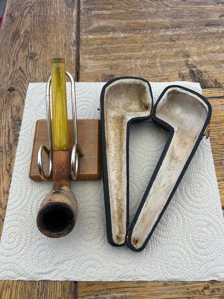 Antieke rookpijp Meerschuim in bijbehorende foedraal, Ophalen of Verzenden, Gebruikt, (Water)pijp