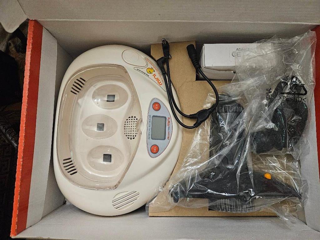 R-com Mini Pro broedmachine, Dieren en Toebehoren, Pluimvee | Toebehoren, Ophalen of Verzenden, Zo goed als nieuw, Broedmachine