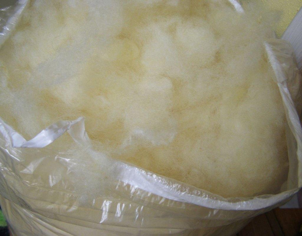 vulwol geplozen gewassen schapenwol wol beren poppen, Hobby en Vrije tijd, Ophalen of Verzenden, Nieuw, Knutselmateriaal