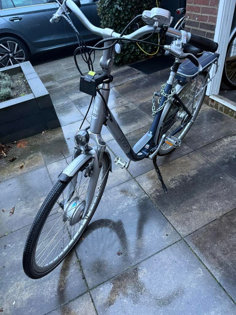 Union elektrische fiets - opknapper, Fietsen en Brommers, Elektrische fietsen, Ophalen, Gebruikt, Minder dan 30 km per accu, Overige merken
