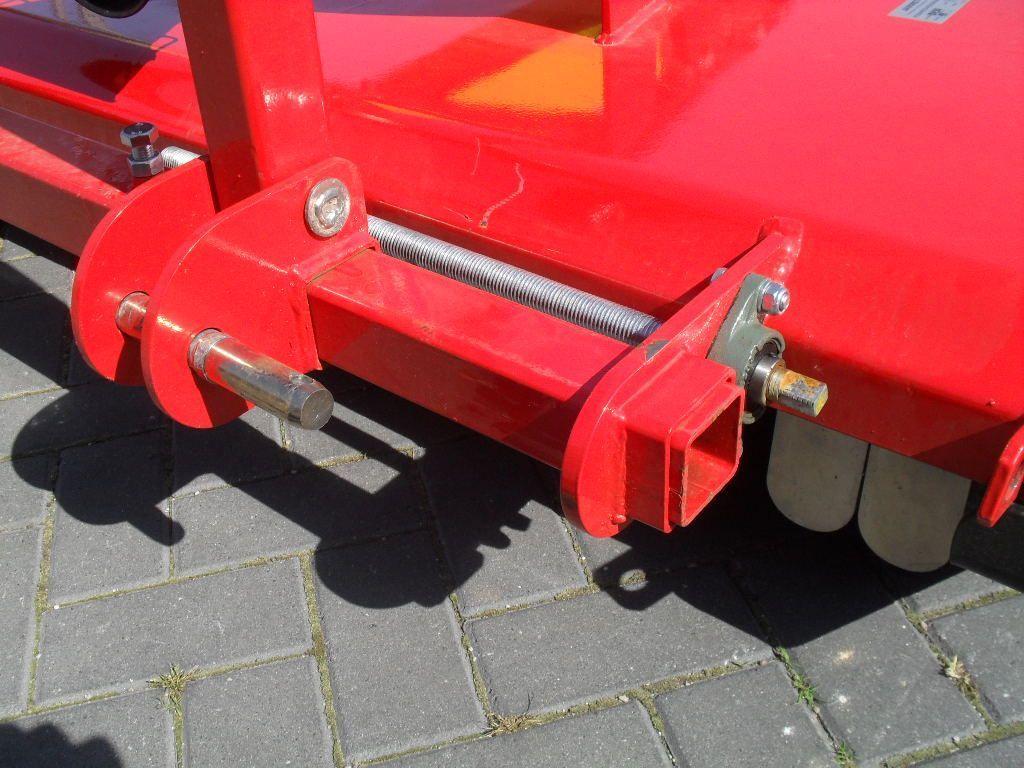 Jar-Met Super degelijke weilandbloter / weidebloter / maaier, Zakelijke goederen, Agrarisch | Werktuigen, Overige, Oogstmachine