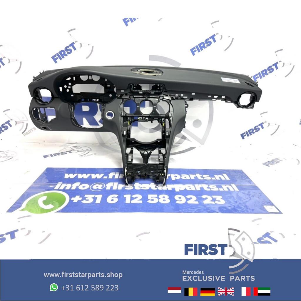 W205 AMG Dashboard ZWART Mercedes C klasse 2014-2021 zwart l, Gebruikt, -, Ophalen of Verzenden, -
