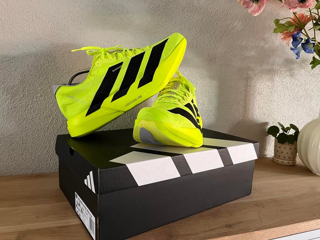 Adidas Adizero Adios Pro 4 Carbon hardloopschoenen, Sport en Fitness, Loopsport en Atletiek, Adidas, Hardloopschoenen, Ophalen of Verzenden