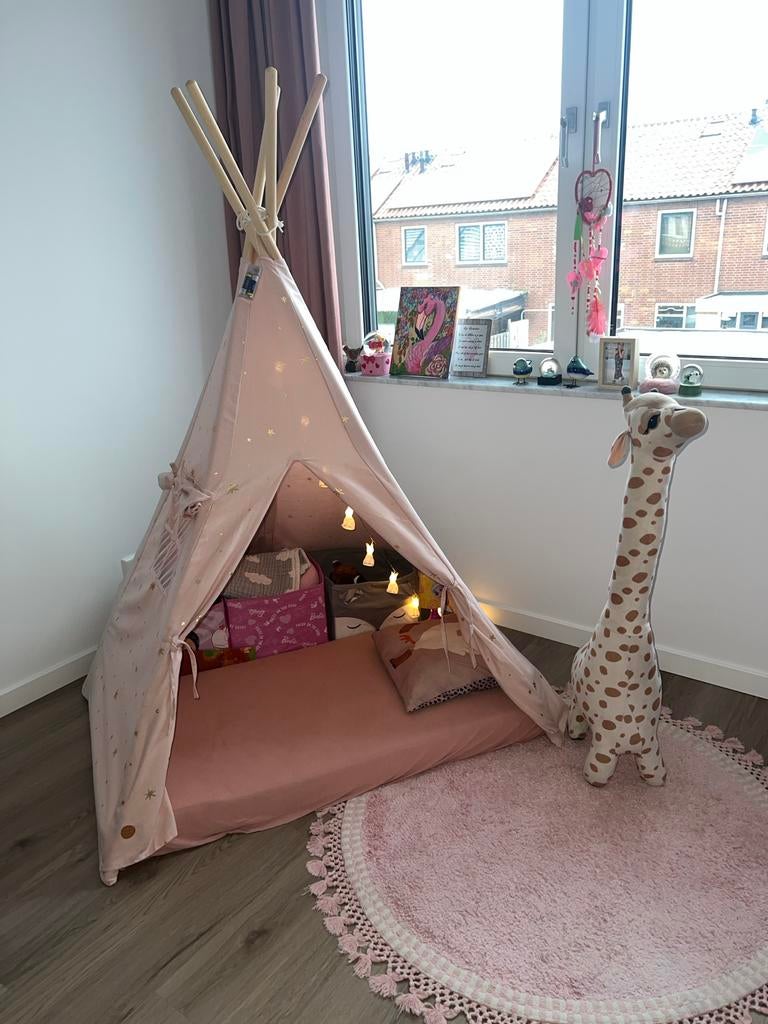 Petite Amelie tipi speeltent roze met gouden sterren, Kinderen en Baby's, Speelgoed | Speeltenten, Ophalen, Zo goed als nieuw