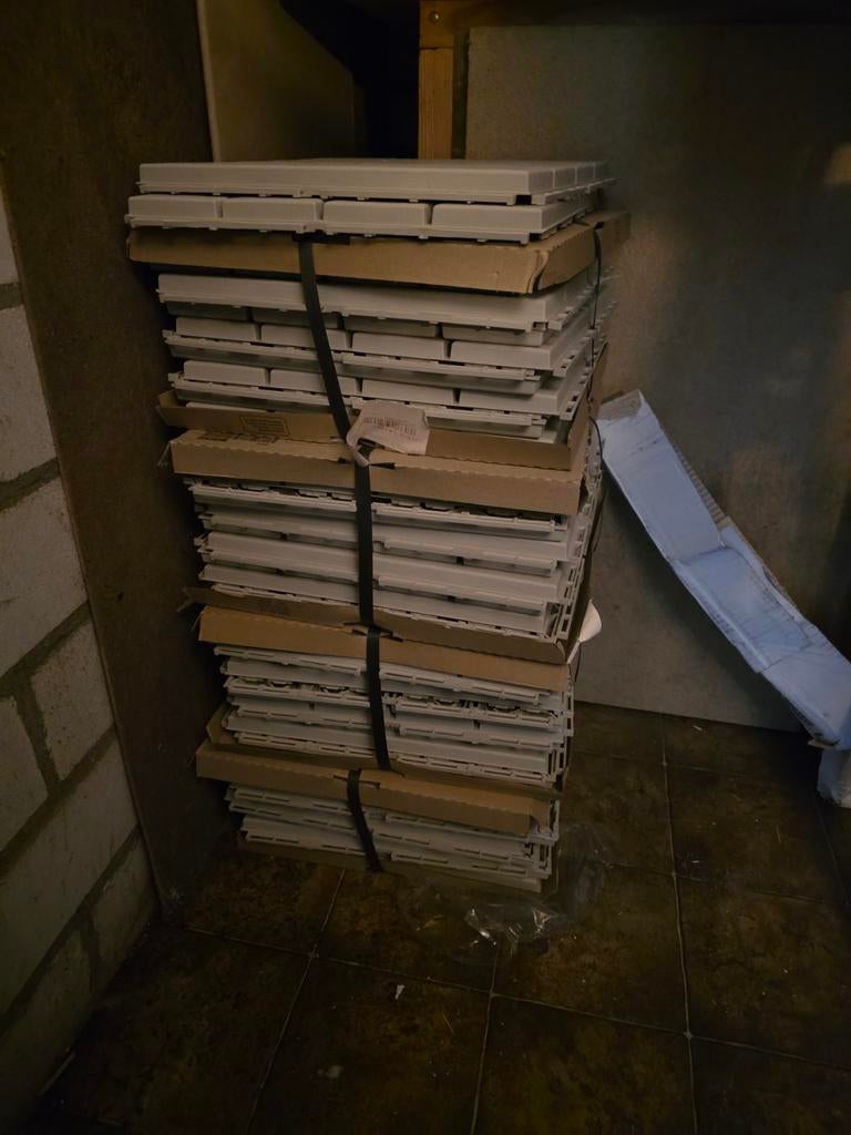 Runnen vlonder ikea, Ophalen, Doos, Minder dan 50 cm, Minder dan 40 cm