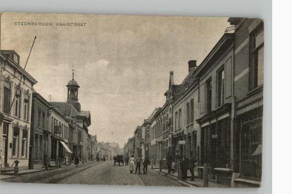 Steenbergen Kaaistraat st 1923 uitg P.A. Vermeulen
