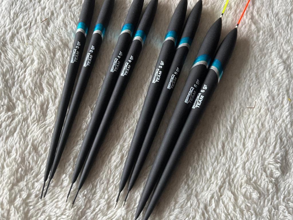 adv 222 / NIEUW serie 8 dobbers SPRO, Ophalen of Verzenden, Nieuw, Dobber of Lood