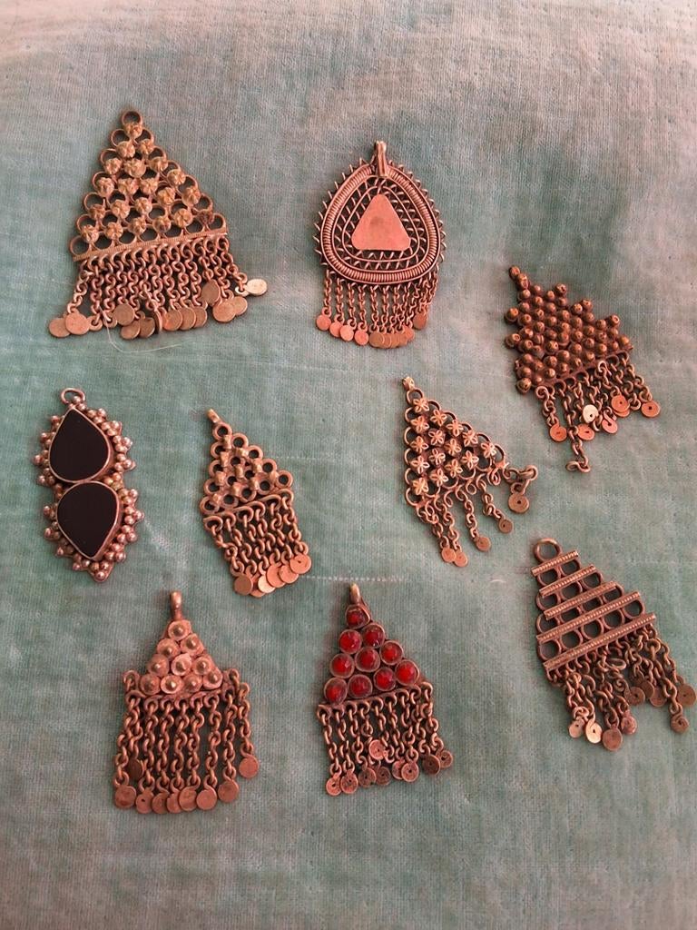 Antieke Berber Hangers, Gebruikt, Overige voorstellingen, Ophalen of Verzenden, Zilver