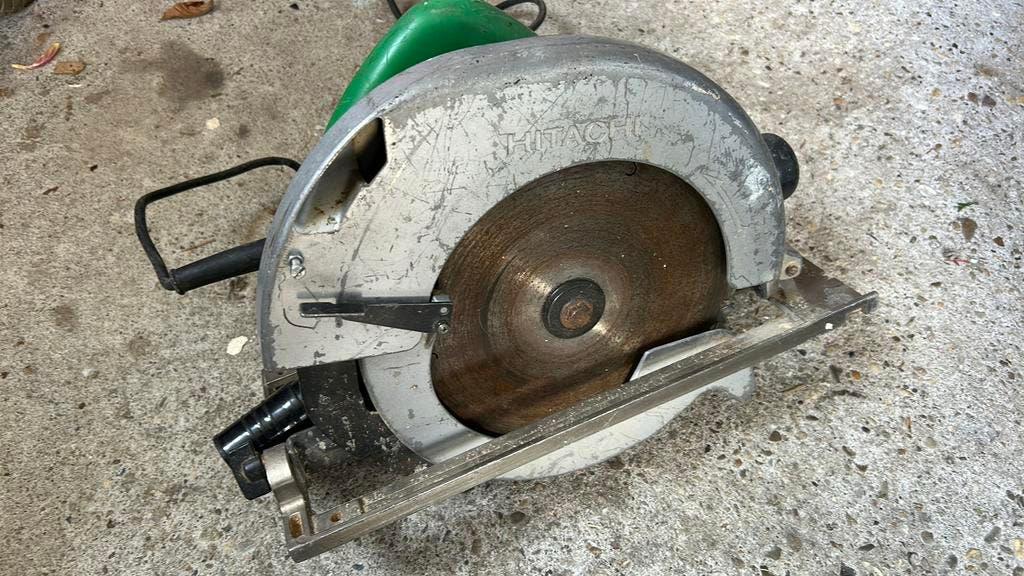 Hitachi C9U Cirkelzaag, Ophalen, Cirkelzaag, Zo goed als nieuw, 30 tot 70 mm