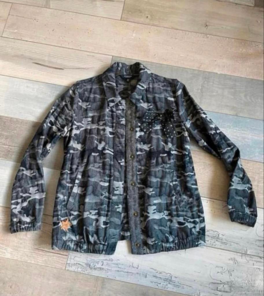 Prachtige jas van McGregor maat 128, Kinderen en Baby's, Ophalen of Verzenden, Nieuw, Meisje, Shirt of Longsleeve