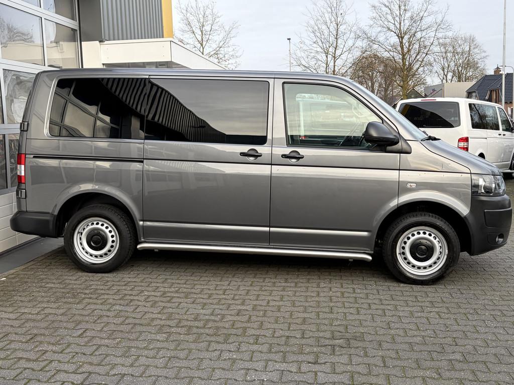 Volkswagen Transporter Kombi 2.0 TDI DSG Automaat L1H1 BTW e, Euro 5, Stof, Gebruikt, Zwart