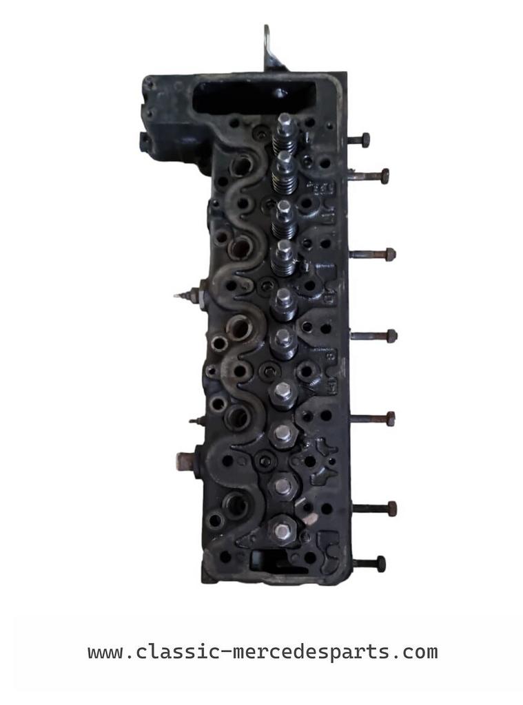 Cilinderkop Mercedes om617 300TD 6170160401 S123 / w123 Comb, Gebruikt, -, Ophalen of Verzenden, -