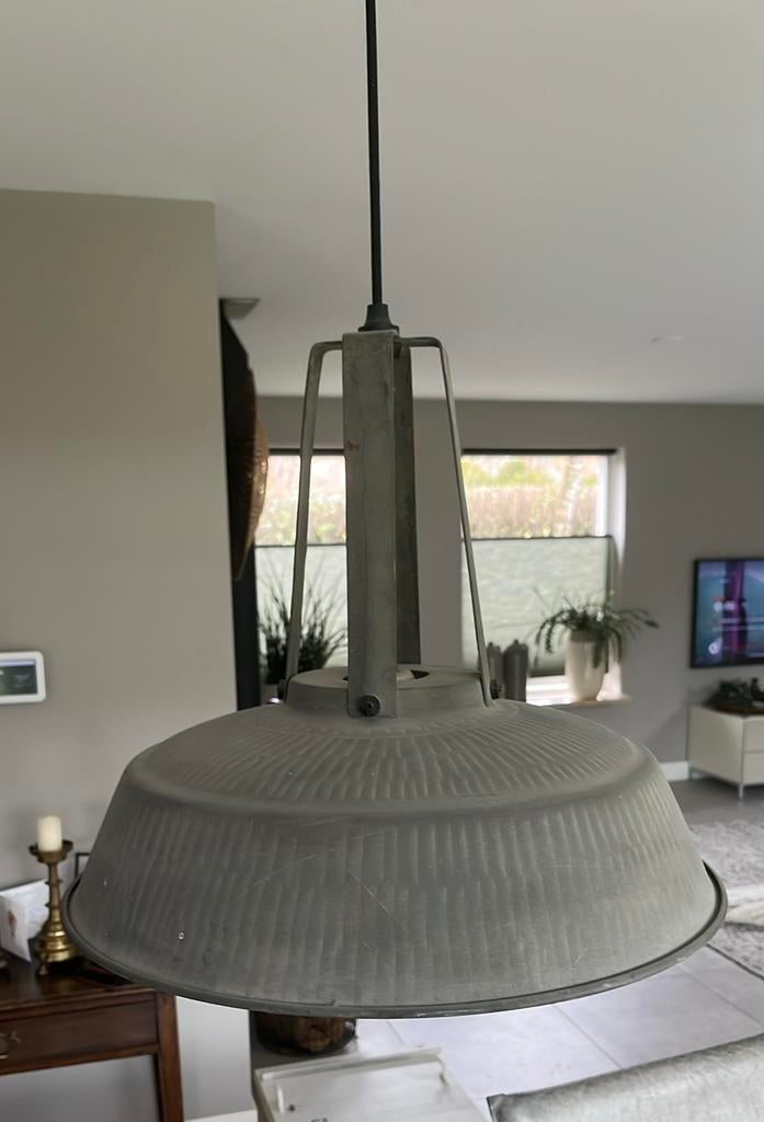 Hanglampen HK living 2 stuks, Ophalen, Zo goed als nieuw