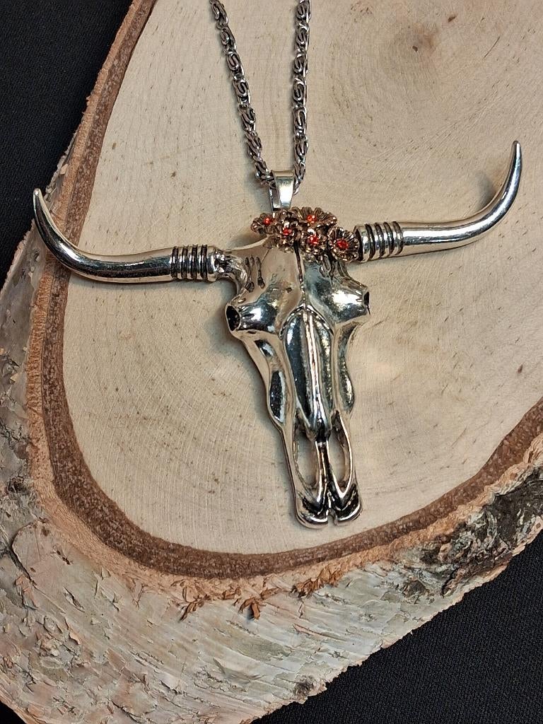 Grote hanger Longhorn Bull Skull goudkleurige bloemetjes, Ophalen of Verzenden, Nieuw, Overige kleuren, Overige materialen