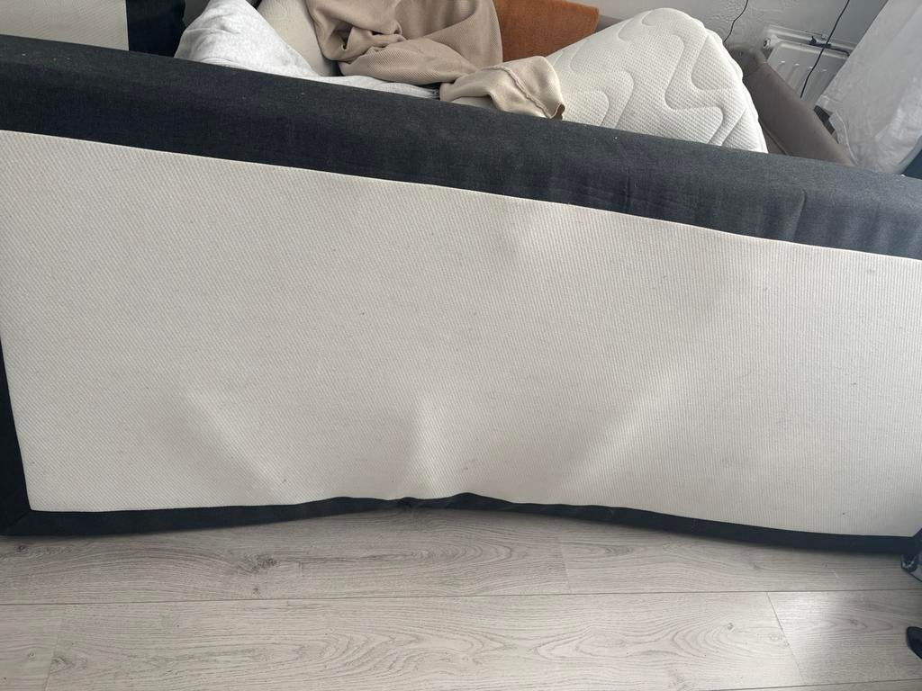 80cm breed, 2 meter lang (2 matrassen ), Ophalen of Verzenden, Zo goed als nieuw, Eenpersoons, 80 cm