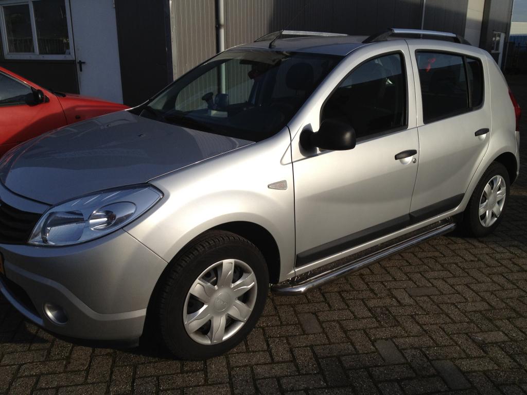 Dacia Sandero stepway sidebars met rvs trede, Niet ingevuld, Niet ingevuld, Niet ingevuld