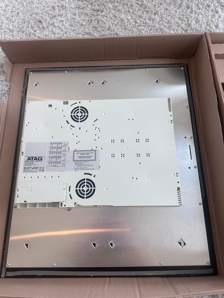 ATAG HI06471E Inductiekookplaat met barst, Gebruikt, Inbouw, Inductie, 4 kookzones