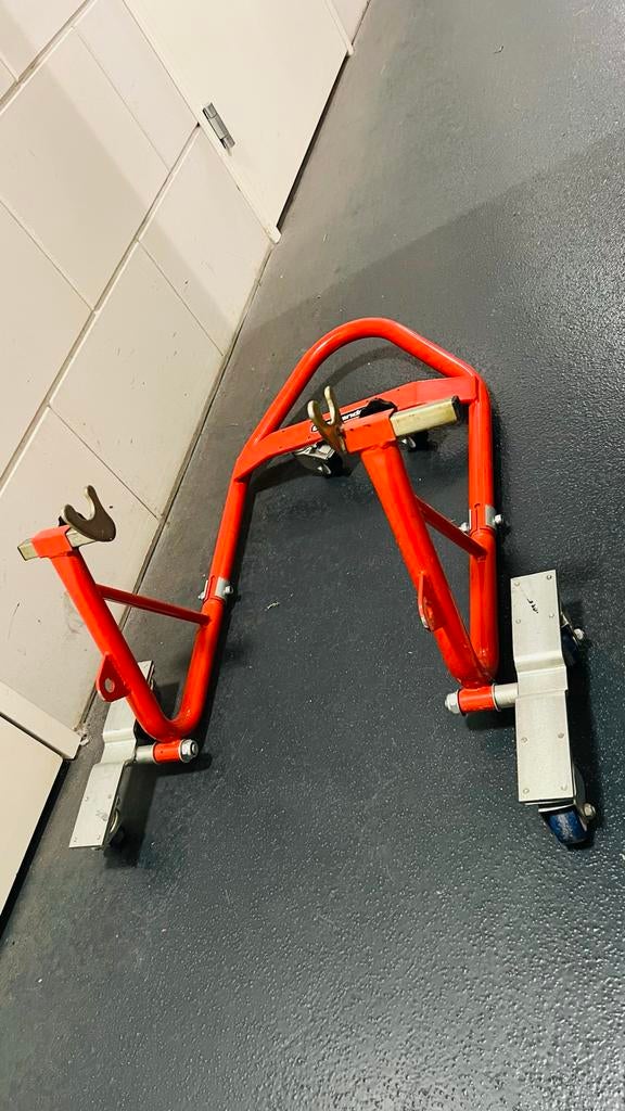 Paddockstand met motor mover, Ophalen of Verzenden, Gebruikt