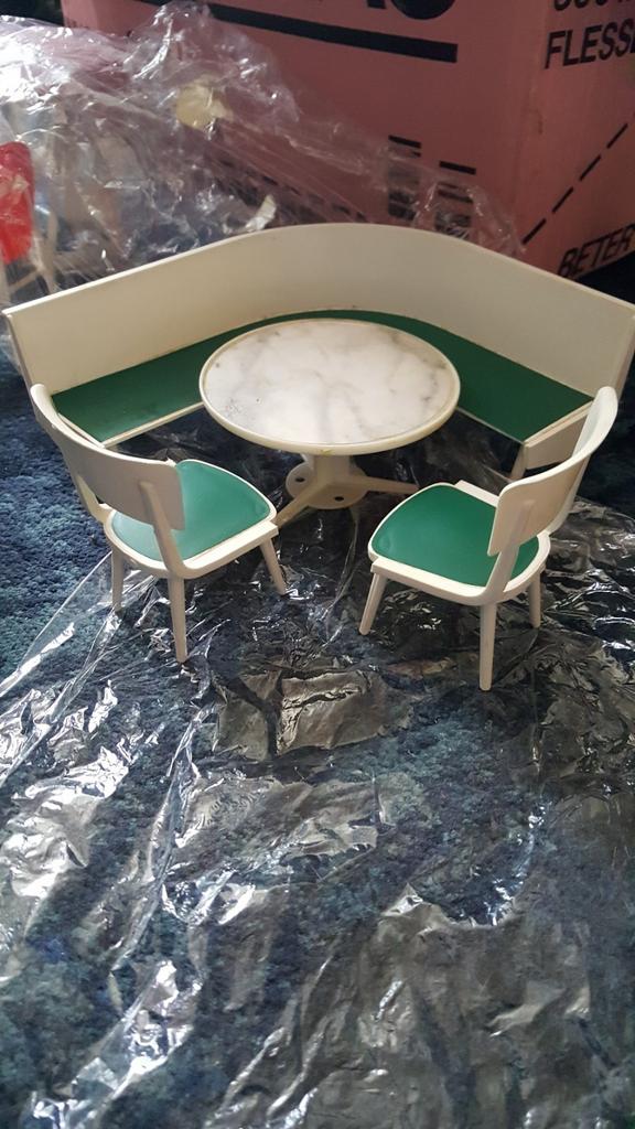 Diverse poppenhuis meubels, Verzamelen, Ophalen of Verzenden, Zo goed als nieuw, Poppenhuis