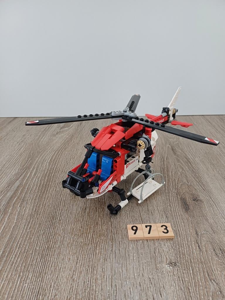 Lego Techinc Rescue Helicopter 42092, Ophalen of Verzenden, Gebruikt