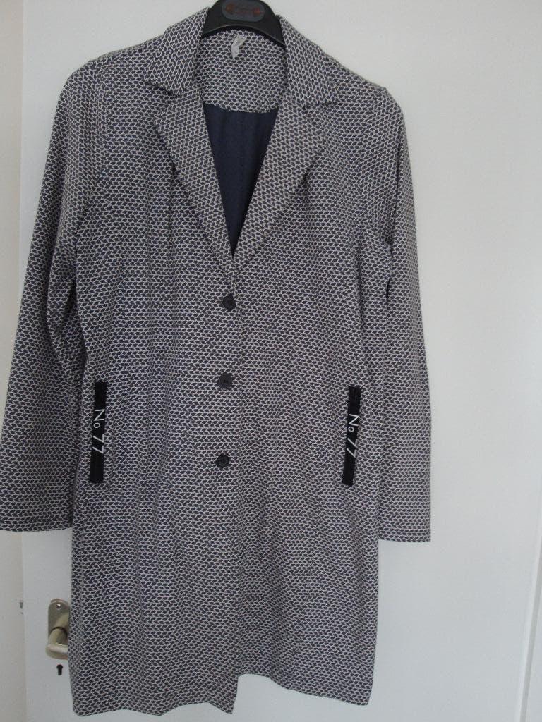 Grijs ZOSO shirt met witte print. Maat L., Kleding | Dames, Maat 42/44 (L), Ophalen of Verzenden, Zo goed als nieuw, Jasje
