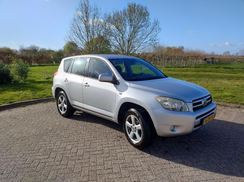 Toyota RAV4 2.0 VVTi Linea Sol 4x4 / CLIMA /CRUISE /CARPLAY, 1998 cc, Stof, 1440 kg, Euro 6