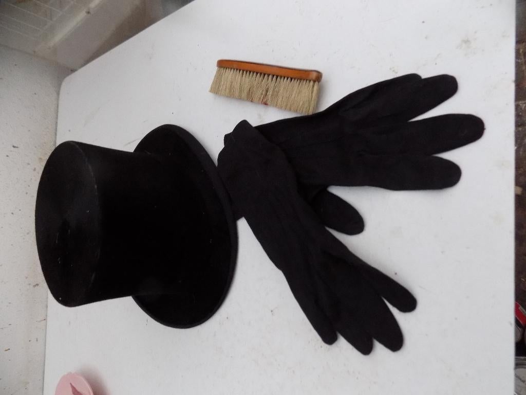 Oude hoge hoed chapeau ruitersport hoge zijden hoed, Ophalen of Verzenden, Gedragen, 56 of 57 cm (M, 7 of 7⅛ inch)