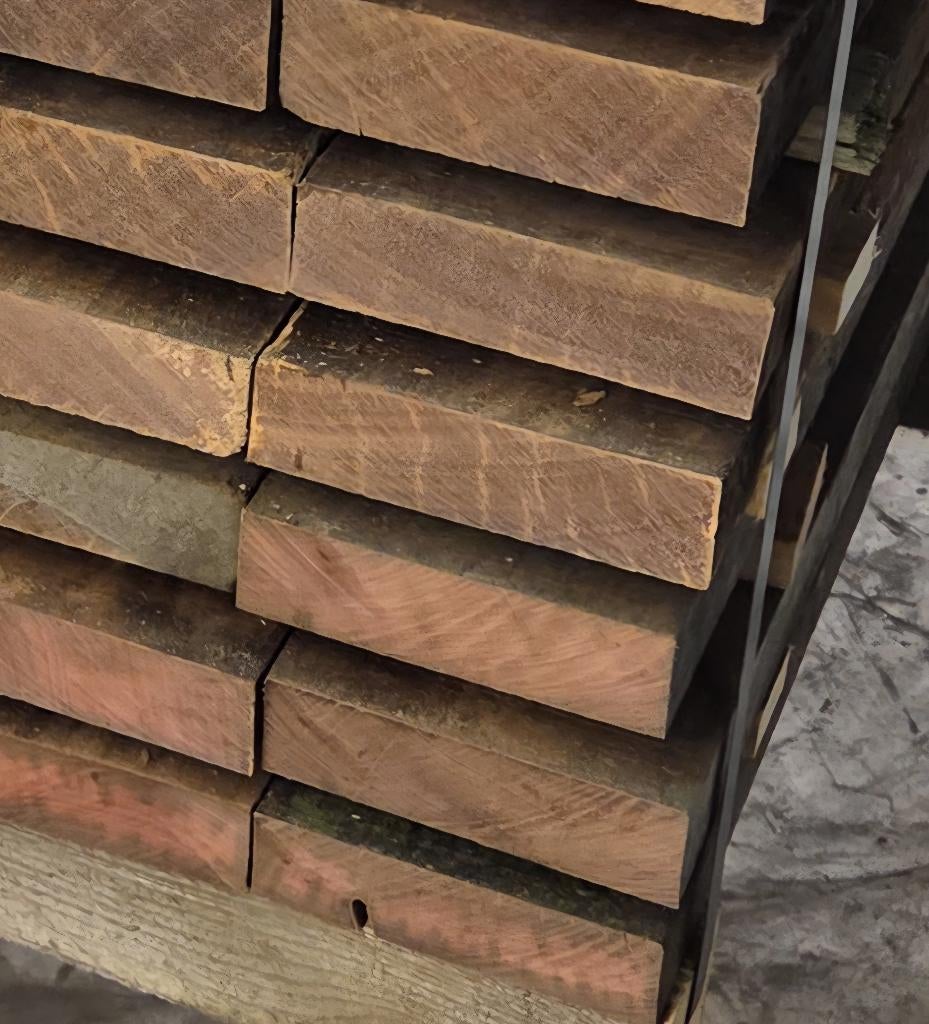 Hardhout 4.5x15.0 cm fijnbezaagd - nr: HB63