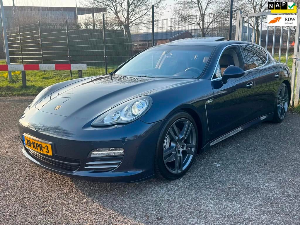 Porsche Panamera 4.8 4S 400PK Opendak Sportchro € 25.900,0, Automaat, Gebruikt, 8 cilinders, 120 €/maand