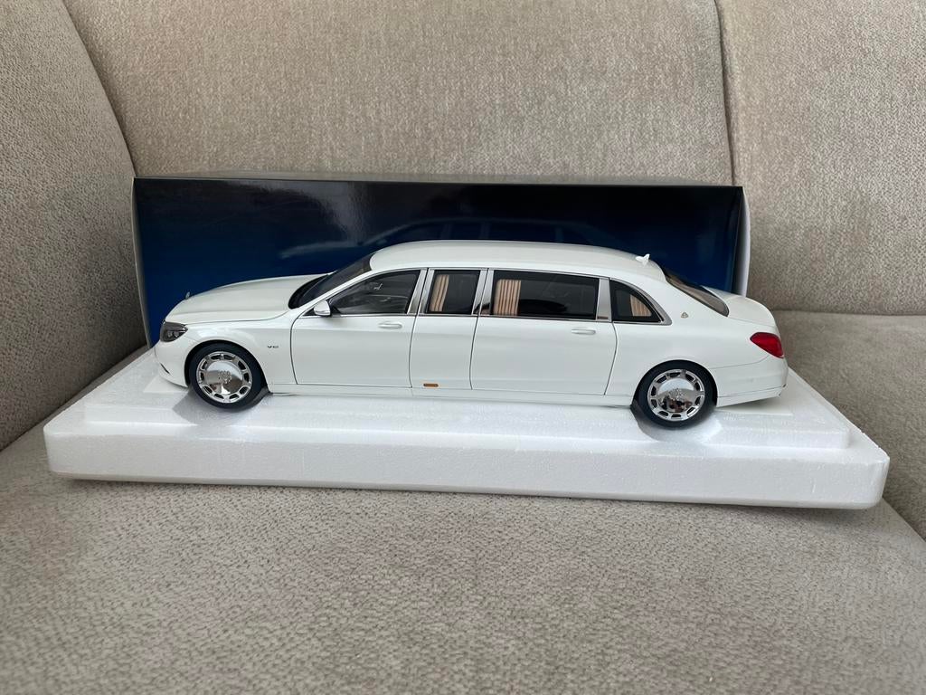 SALE! Autoart Mercedes Maybach S600 Pullman W222 white 76296, Ophalen of Verzenden, Nieuw, Autoart