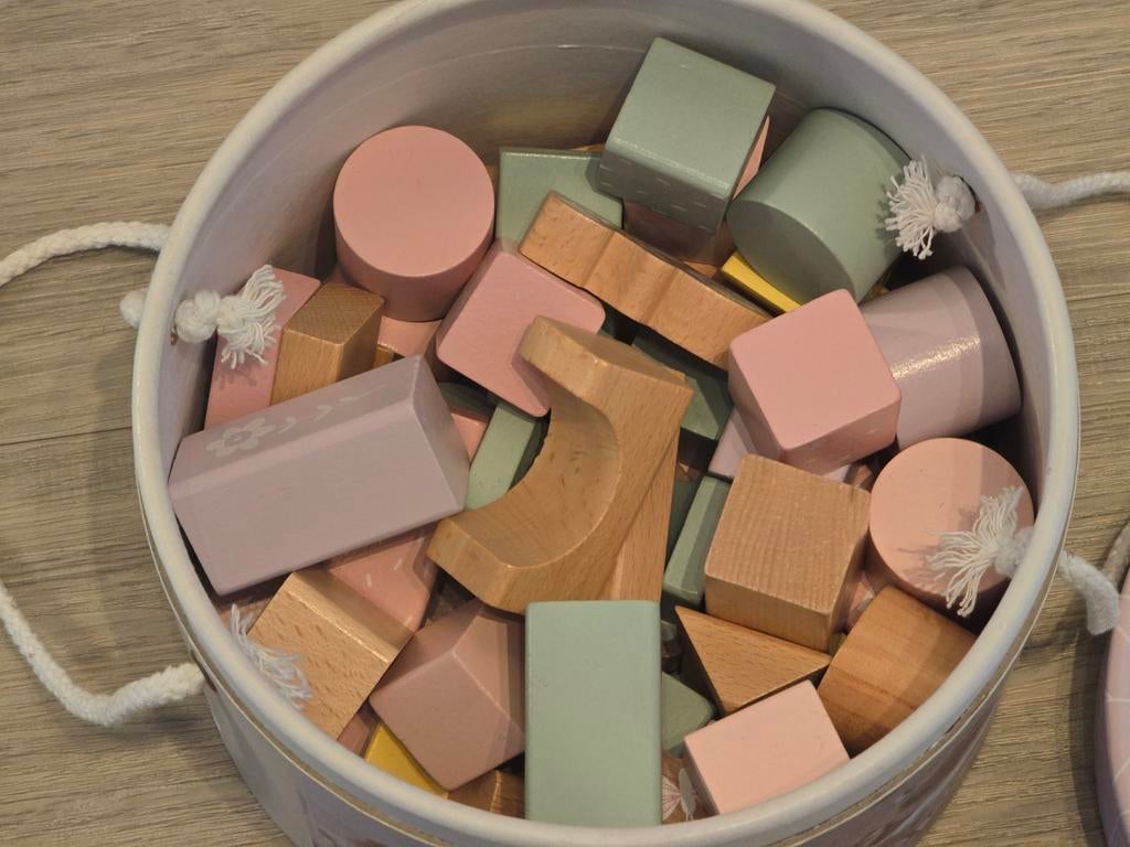 Little Dutch Houten Blokken in Ton - Pastelkleuren, Kinderen en Baby's, Speelgoed | Bouwstenen, Ophalen of Verzenden, Zo goed als nieuw