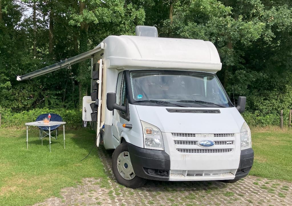 Ford Rimor Camper – 2007 – Compact, compleet & off‑grid, Caravans en Kamperen, Campers, Standaard zit, Reservewiel, Ringverwarming