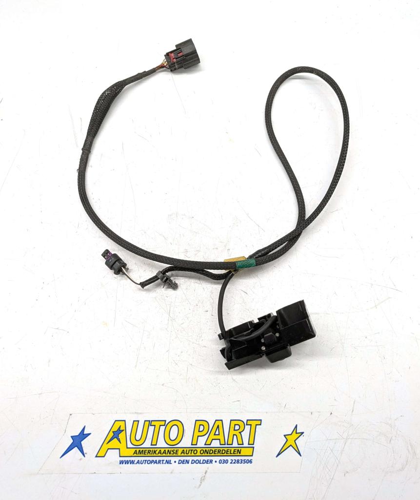 Chevrolet Silverado achteruitrij camera 2016-2019, Auto-onderdelen, Elektronica en Kabels, Gebruikt, Info@gm.com, Chevrolet, Ophalen of Verzenden