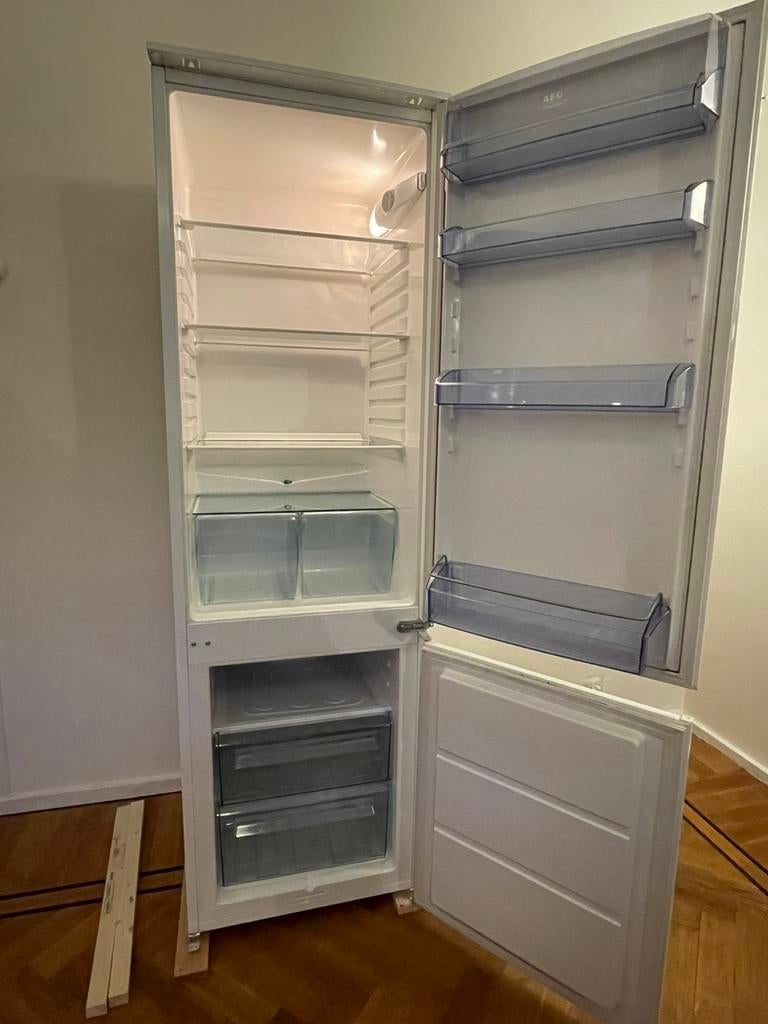 AEG electrolux inbouw koelvries combinatie, Ophalen, Gebruikt, 200 liter of meer, Met aparte vriezer