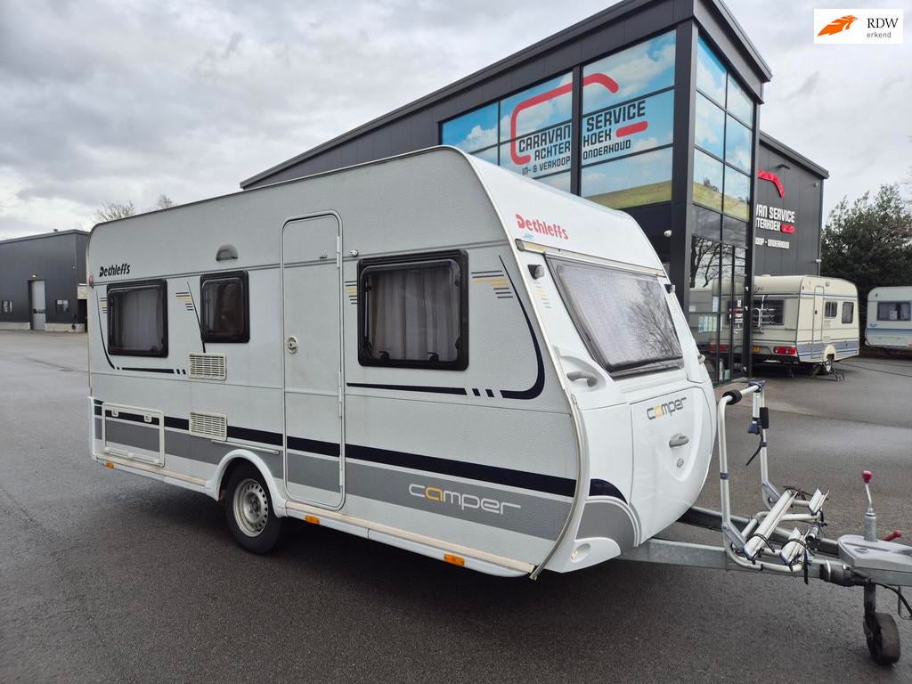 Dethleffs 430 DB Vast bed, mover, Voortent met aanbouw Bovag, Caravans en Kamperen, Rondzit, Dethleffs, Bedrijf, Verkoop@caravan-aanhanger.nl
