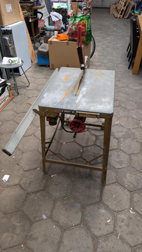 Grootvaders Zaagtafel - Verrijdbaar, Ophalen, Gebruikt, Cirkelzaag, 30 tot 70 mm