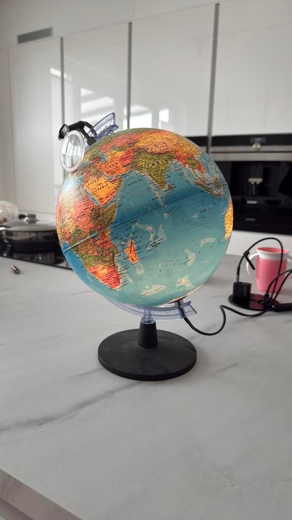 Wereldbol, Ophalen of Verzenden, Zo goed als nieuw