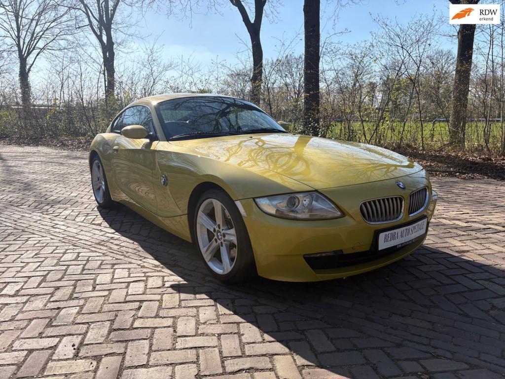 BMW Z4 Coupé 3.0si, Phoenixgelb individueel leer New Englan, Auto's, BMW, Achterwielaandrijving, Gebruikt, 1295 kg, Overige kleuren