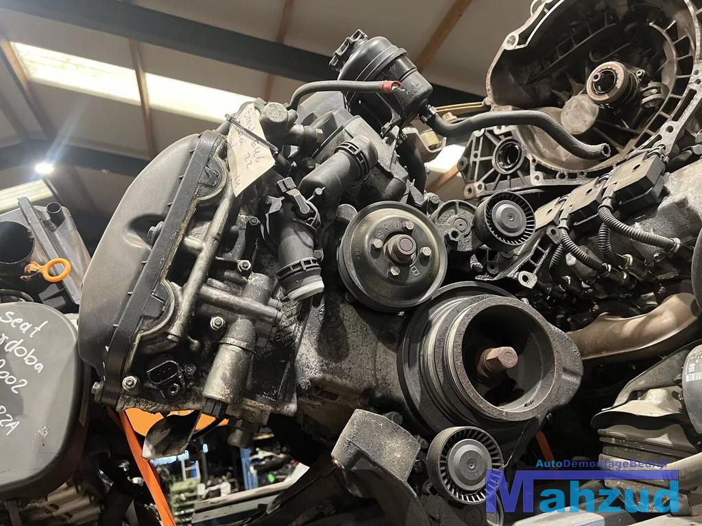 BMW 3 SERIE 320I 2.2 Motorblok motor 226S1, Petuelring 130
80788  Munich, DE, Gebruikt, Info@bmw.de, Ophalen of Verzenden